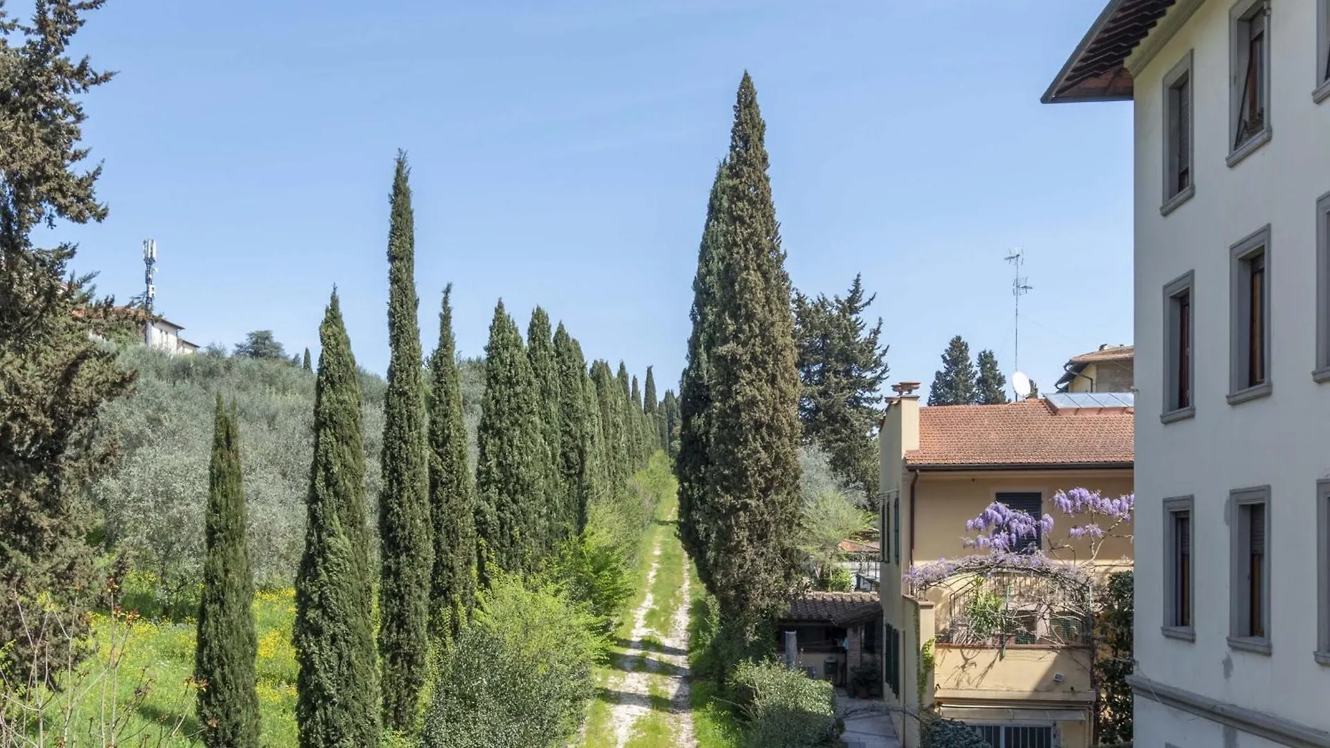 Italian Experience-Green Suite Florence 0*,  Italy