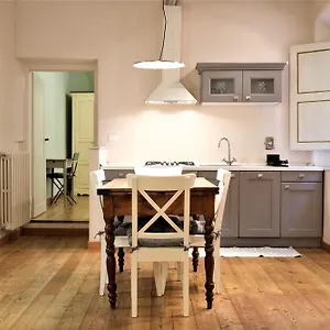 Wine Nebbiolo Apartamento