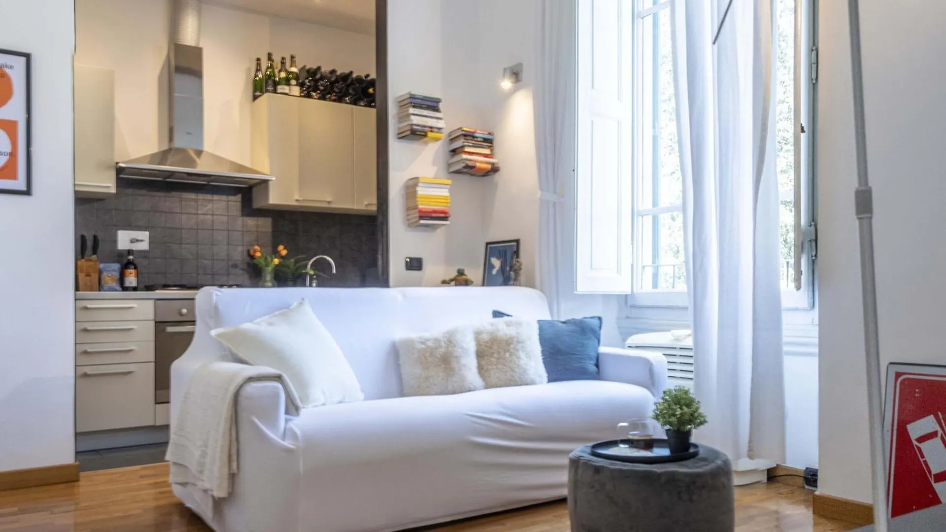 Italian Experience-Green Suite Florence 0*,  Italy