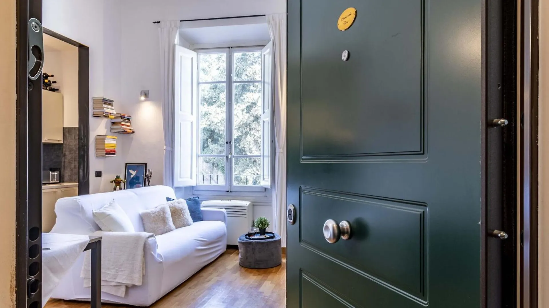 Italian Experience-Green Suite Florence 0*,  Italy